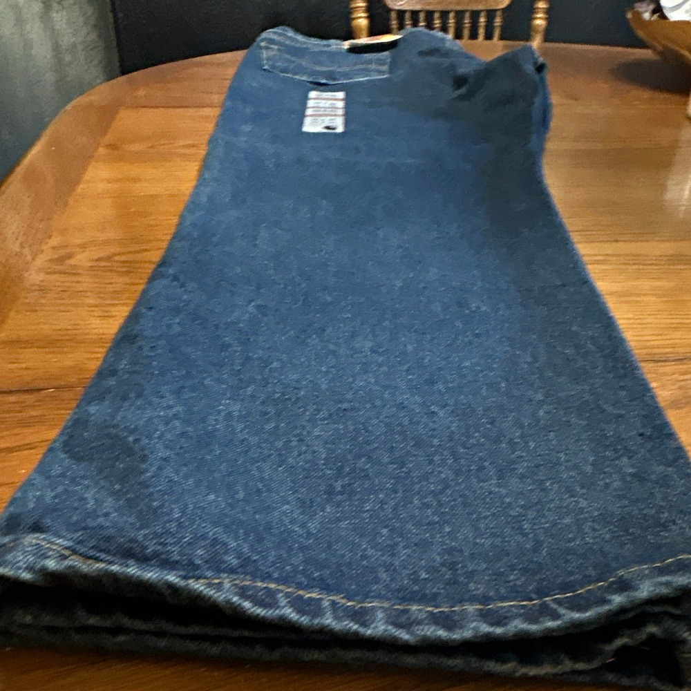 Carhartt Traditional Fit Straight Jeans Mens Size 42 Dark Wash Denim 5-Pocket